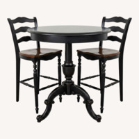 Hooker Furniture Corporation Dining Set