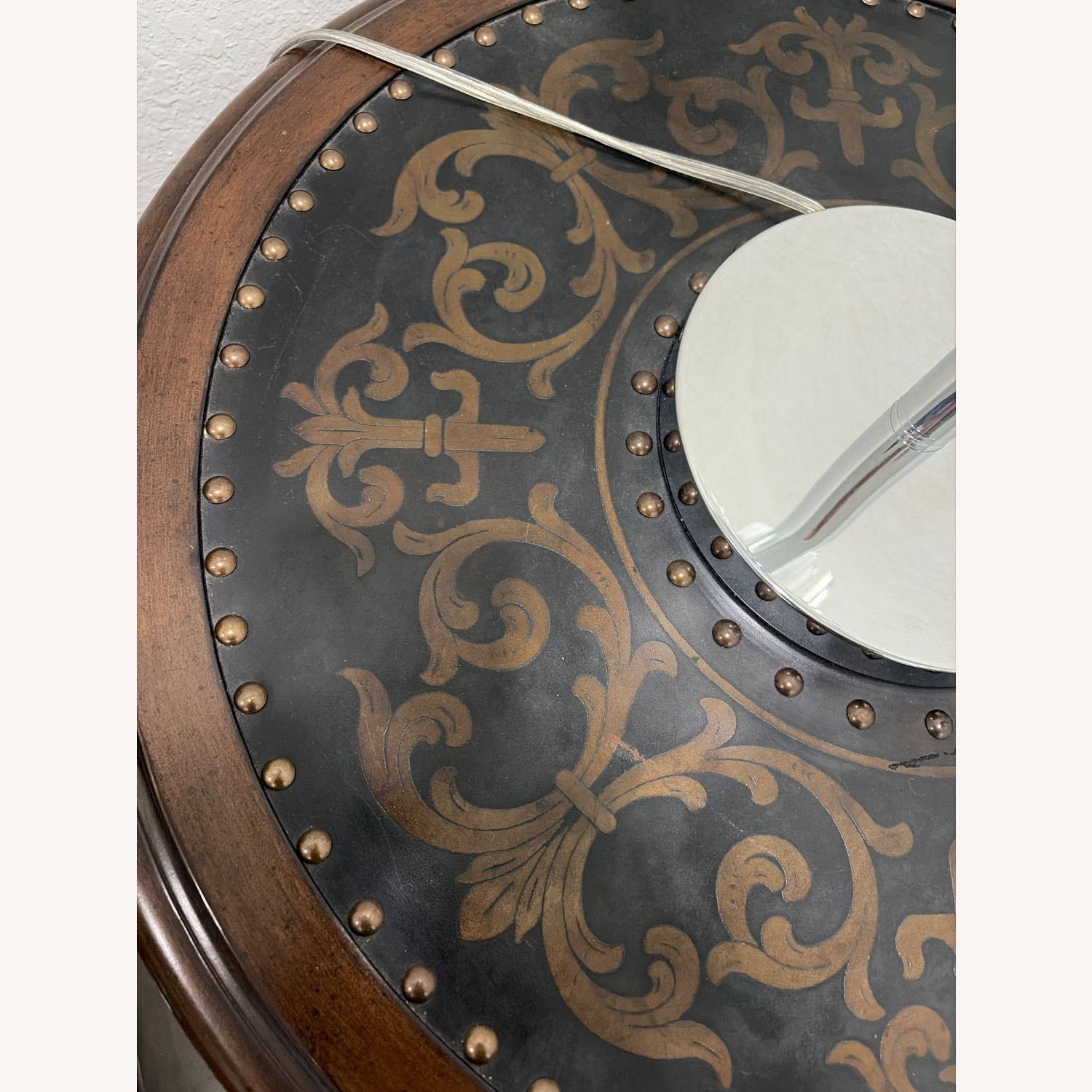 Hooker Furniture Corporation Side Table - image-5