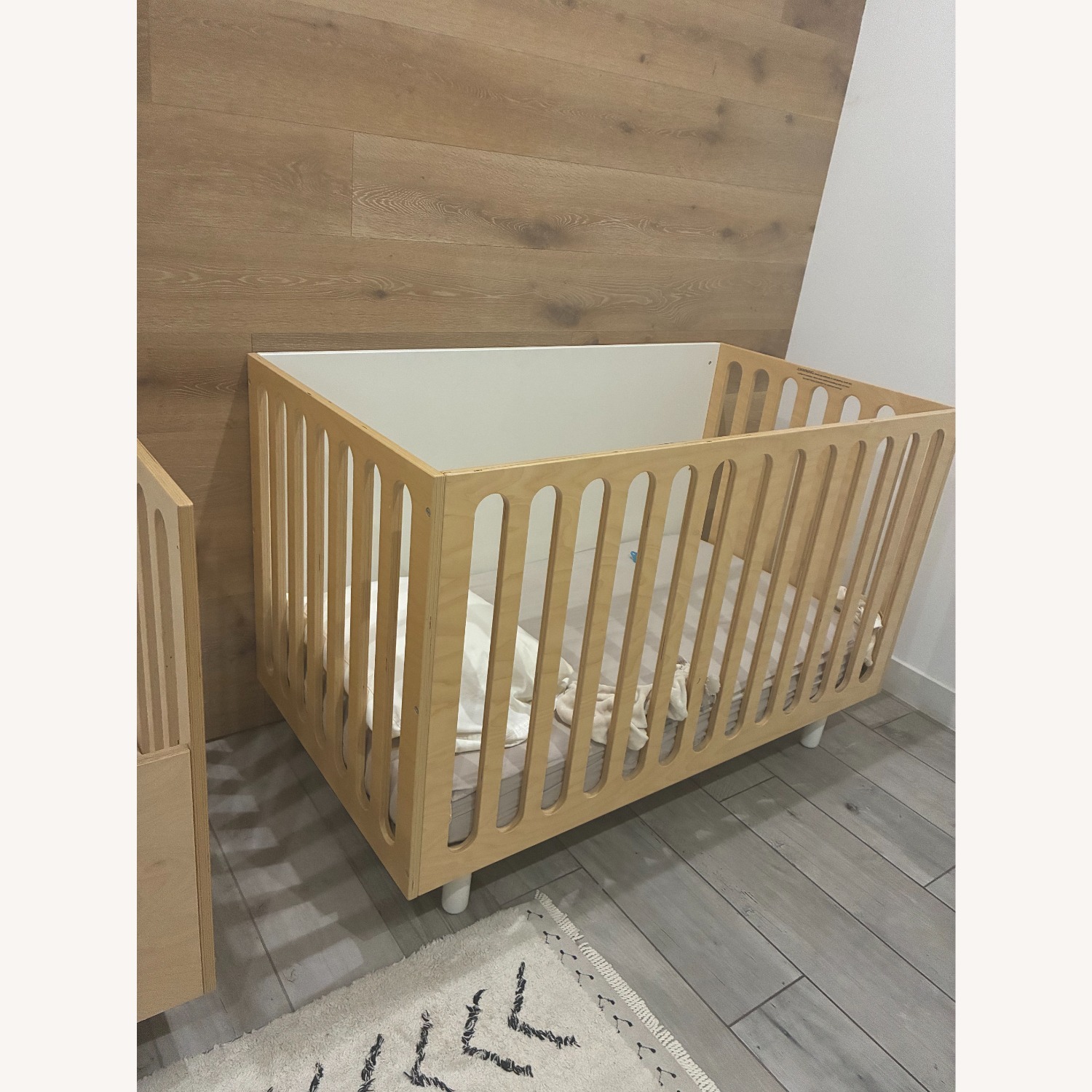 Oeuf Classic Crib - Convertible - image-1