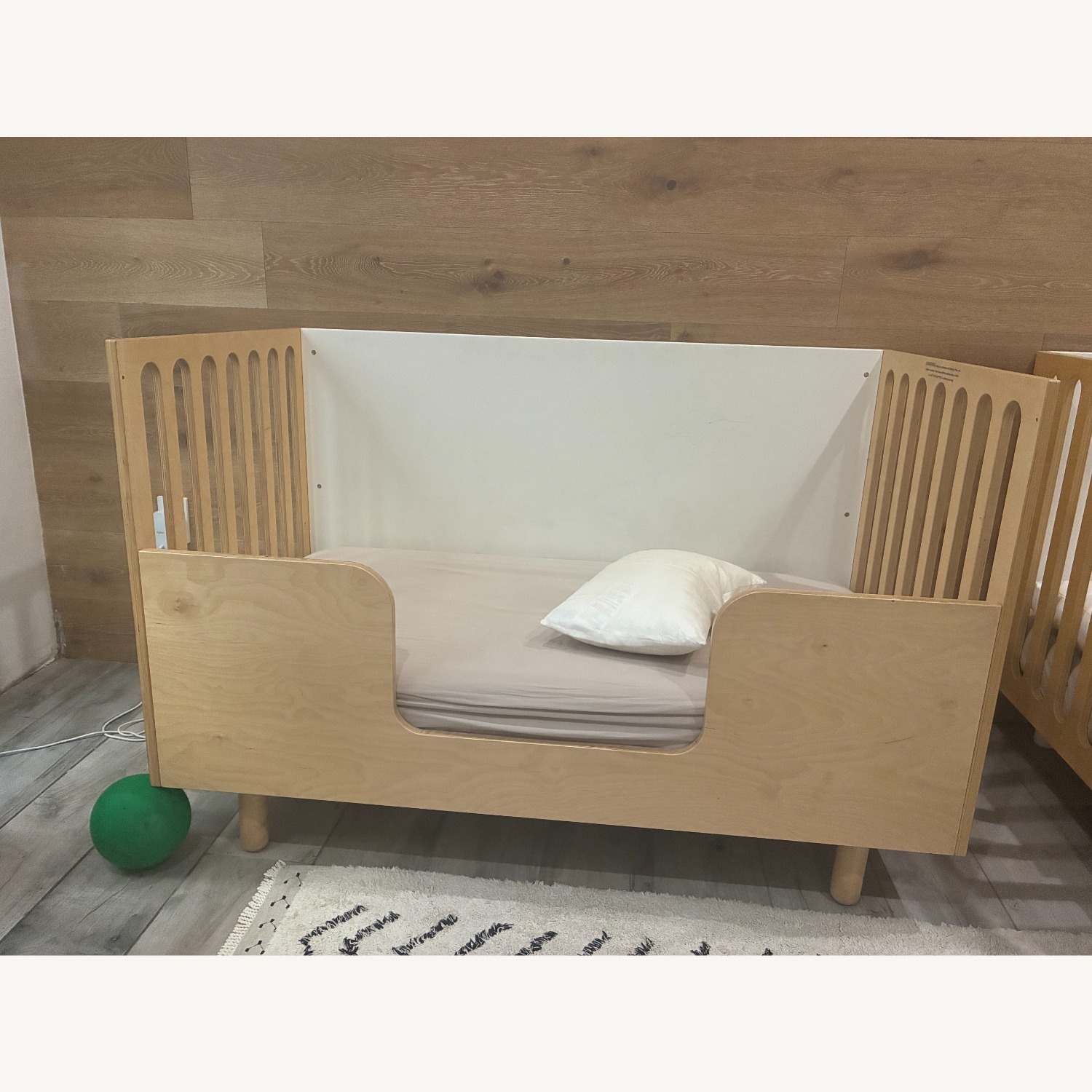 Oeuf Classic Crib - Convertible - image-9