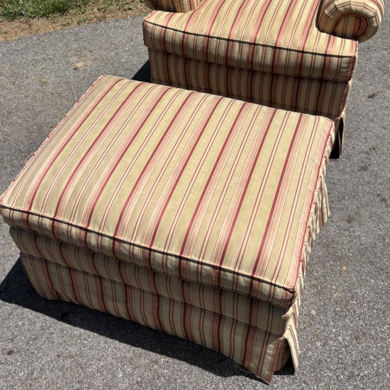 Stickley Brothers Furniture Ottoman - image-4