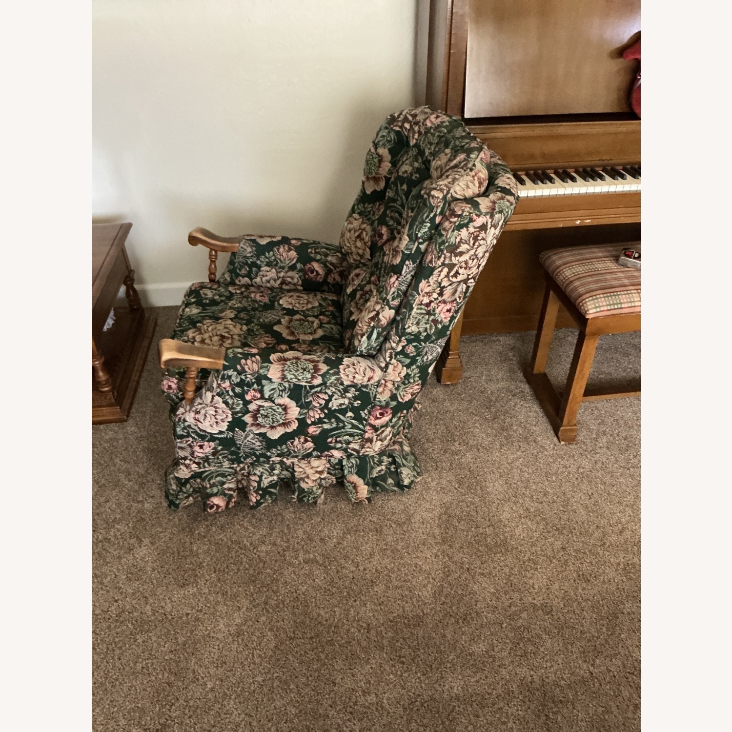 Vintage/Antique Recliner - image-2