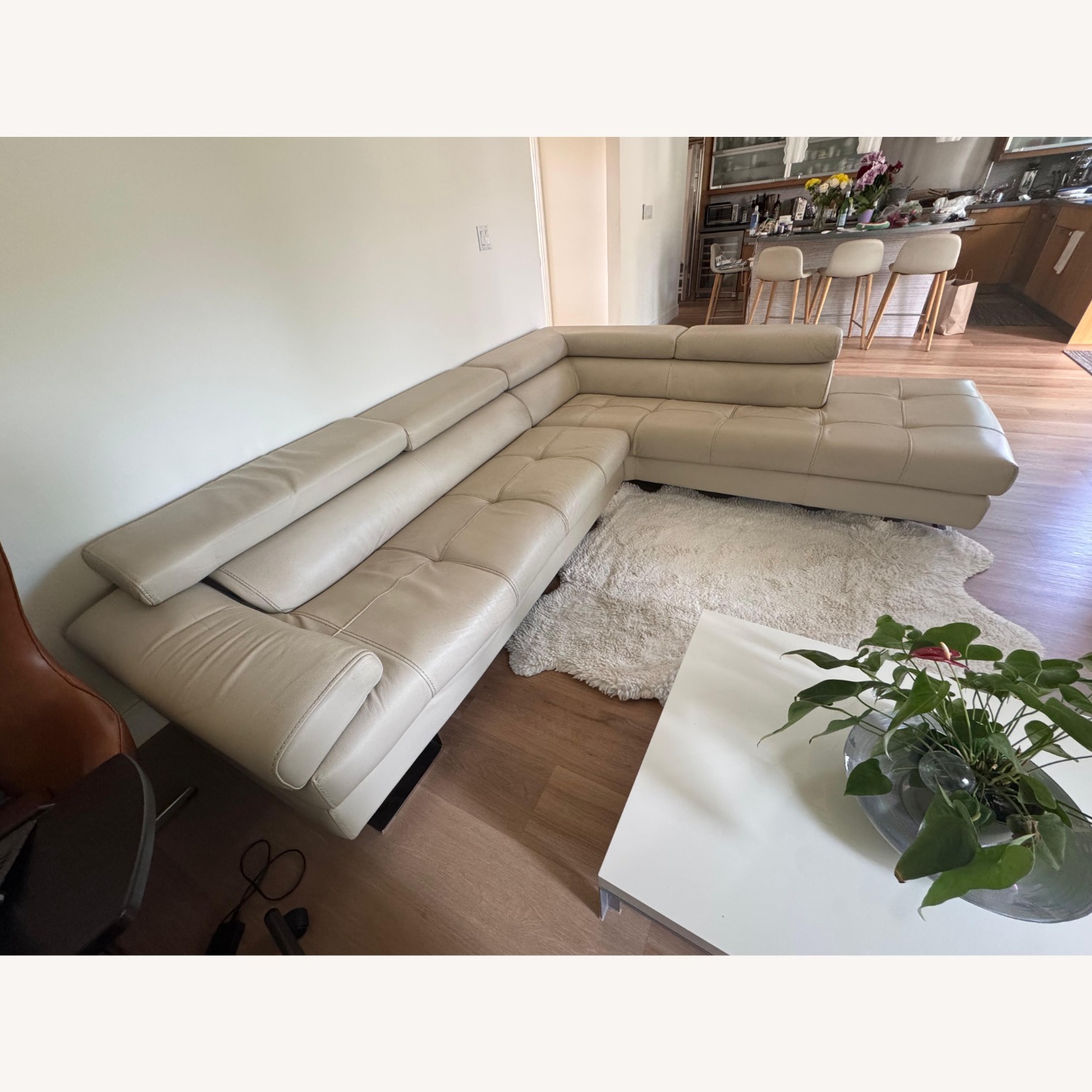 Cantoni Beige Leather 2 Piece Sectional - image-6
