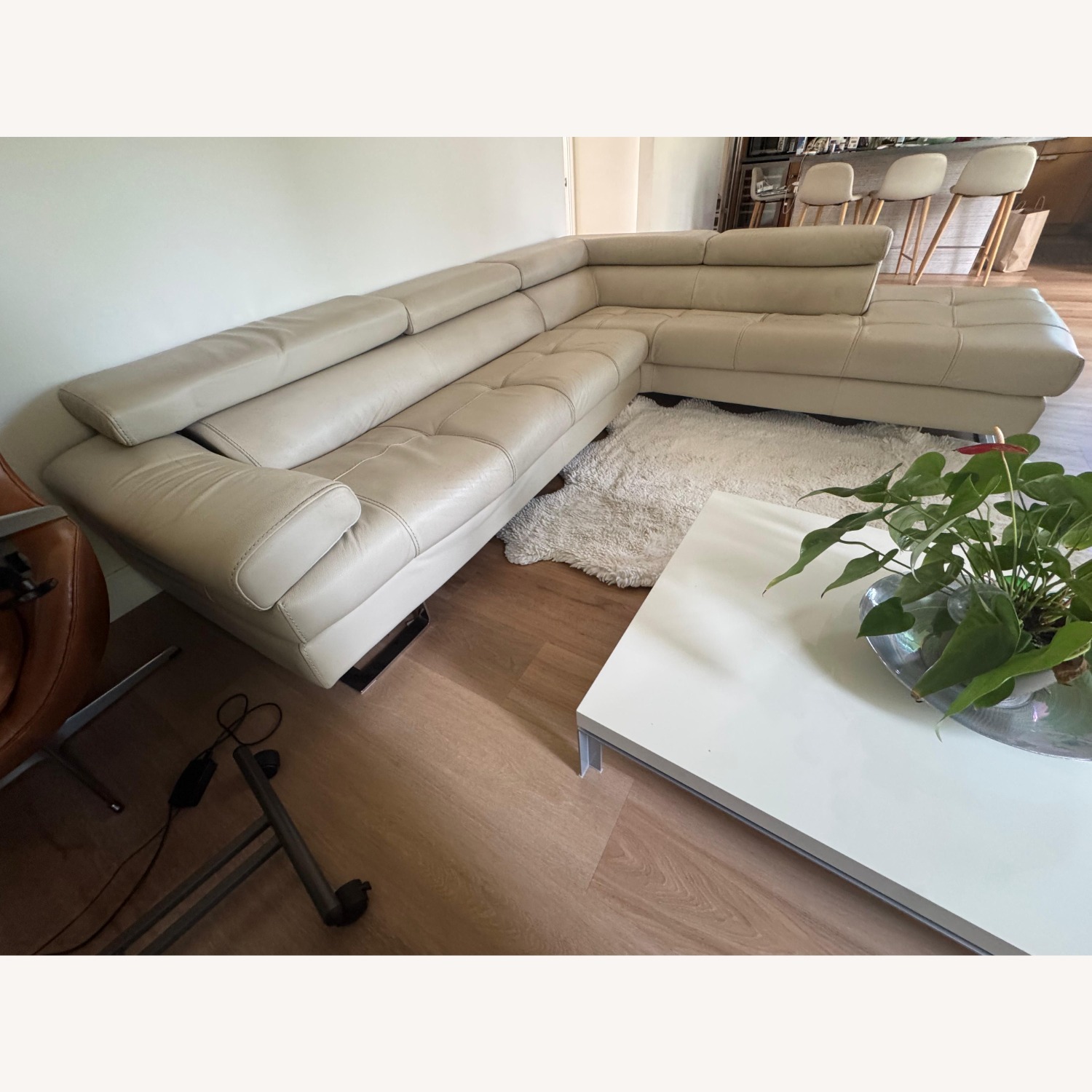 Cantoni Beige Leather 2 Piece Sectional - image-7