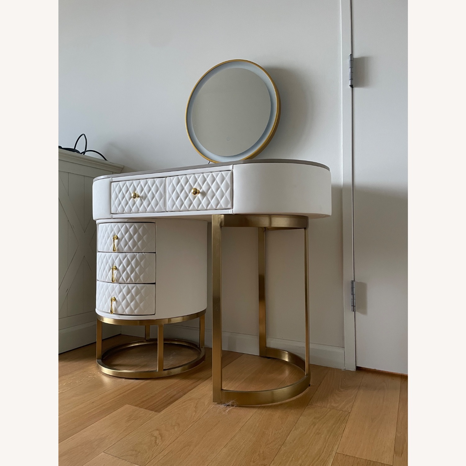 Wayfair Everly Quinn Vanity White Gold - image-2