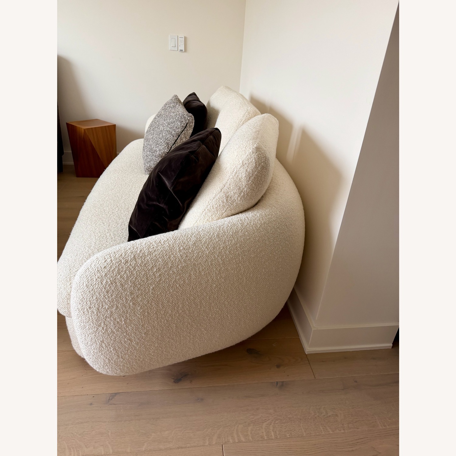 Poliform St Germain White Boucle 3+ Seater Sofa - image-3