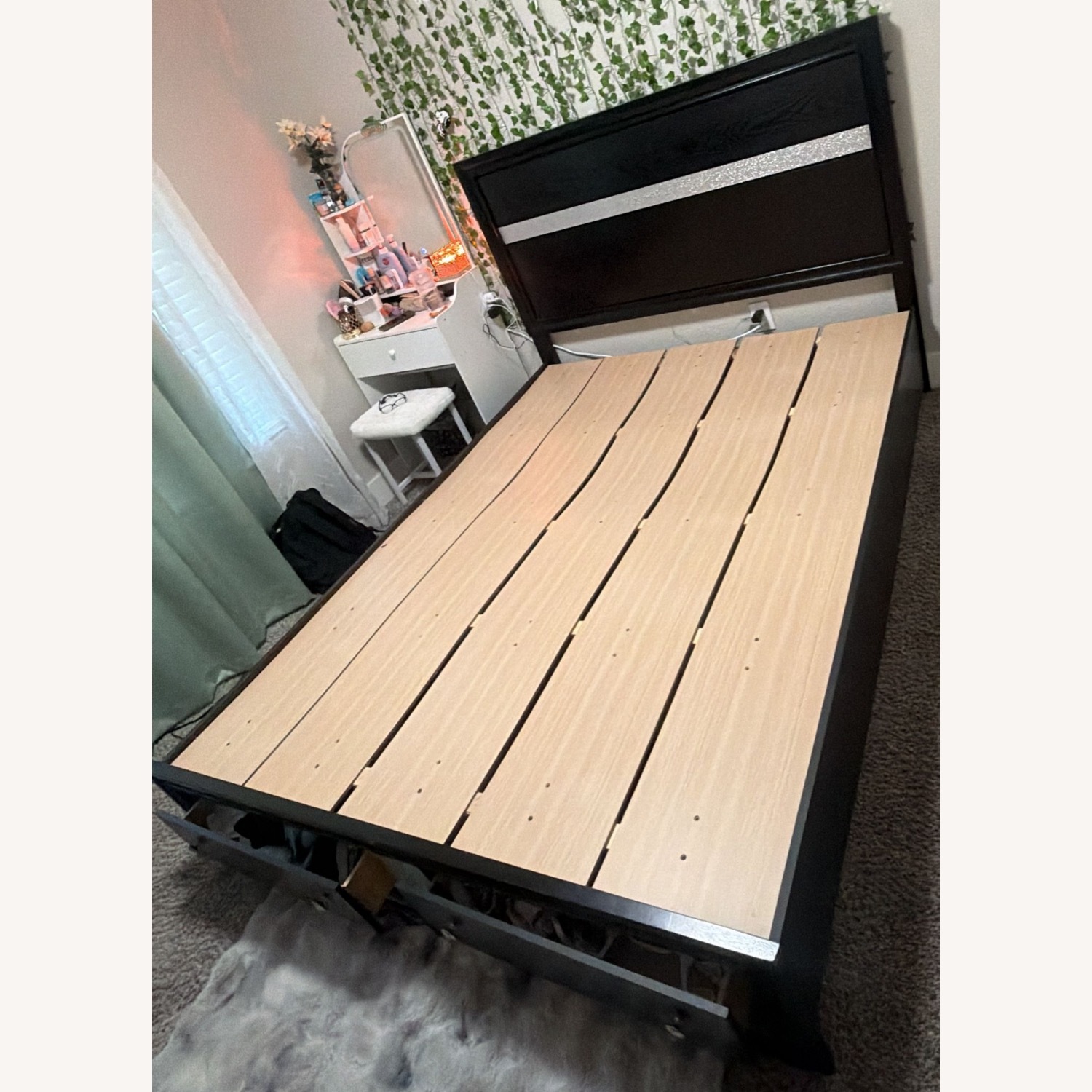 Black Wood Queen Bed - image-2