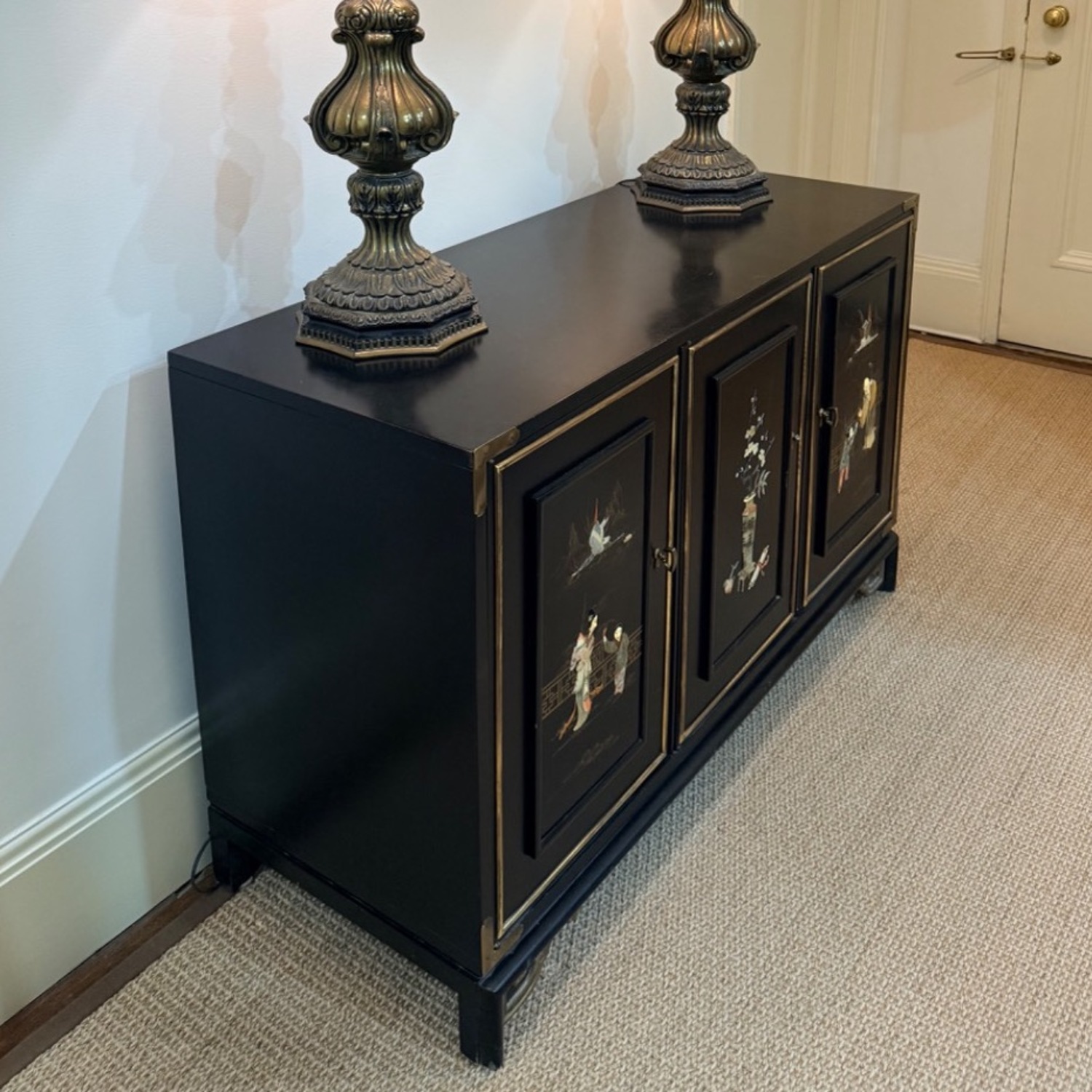 Mastercraft Handcrafted Chinoiserie Chest - image-6