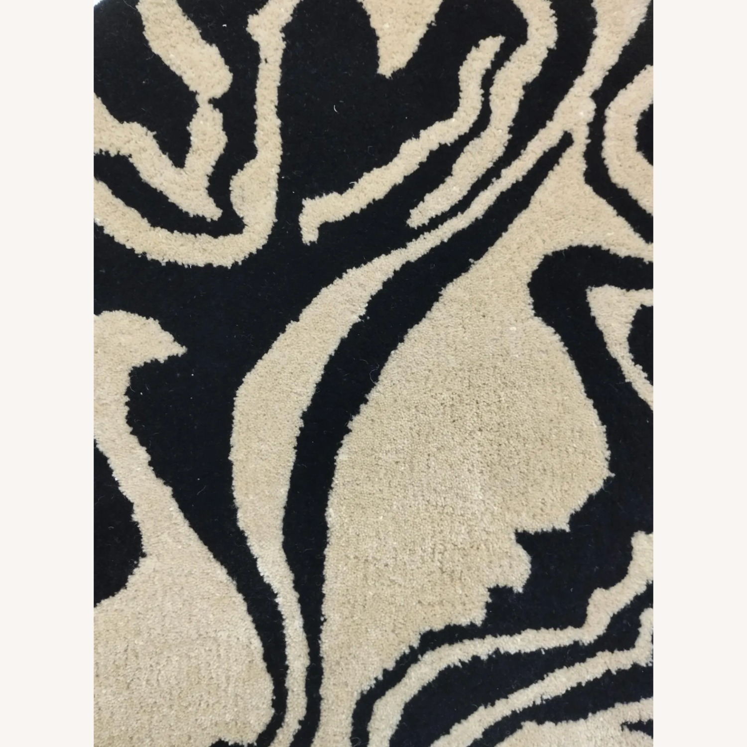 Melting Irregular Shape Runner Rug 2.5' x 9' - image-3