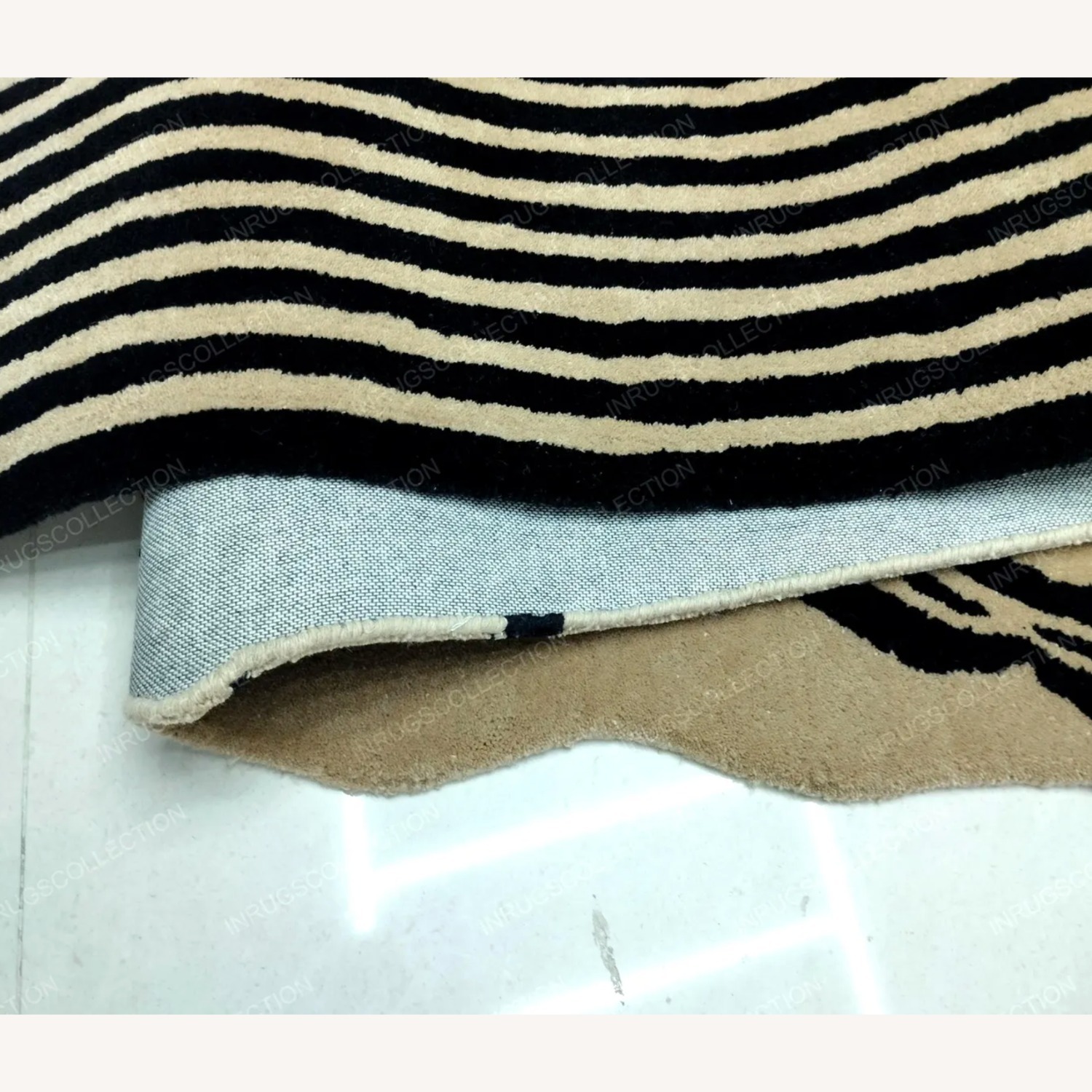 Melting Irregular Shape Runner Rug 2.5' x 9' - image-4