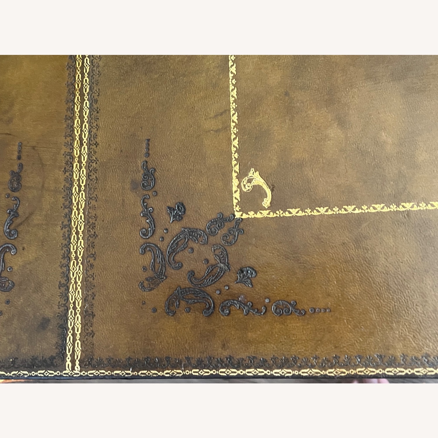 Scully & Scully Leather Coffee Table - image-7