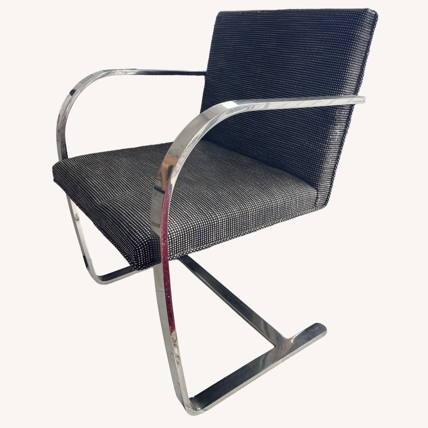 Mies Van der Rohe in Your Mid Century Modern Home - image-2