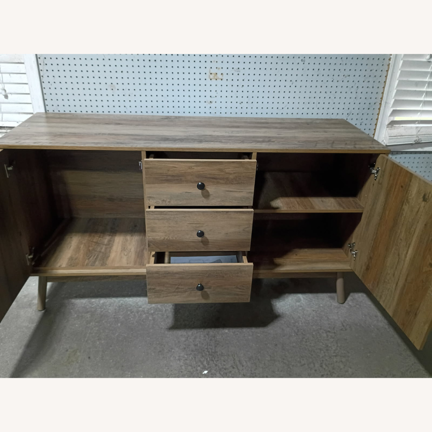 Belleze Hughes Sideboard - image-2
