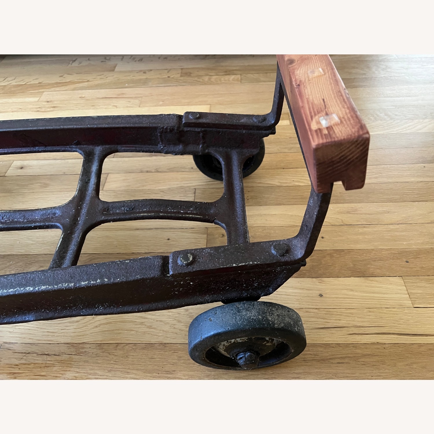 Vintage/Antique Metal Coffee Table - image-17