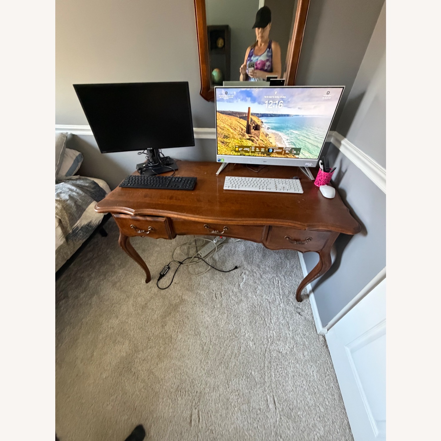 Ethan Allen Desk - image-4
