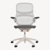 Knoll Generation Light Gray Office Chair