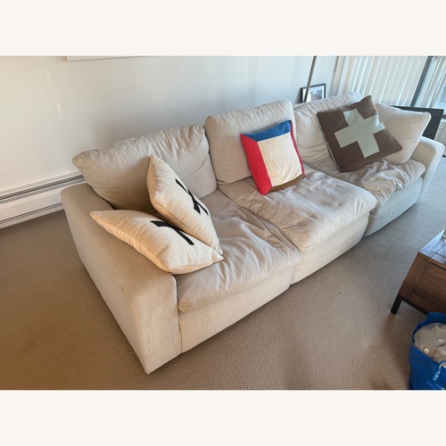 Used Ashley Furniture Savesto Light Gray 3+ Piece Sectional for sale on AptDeco
