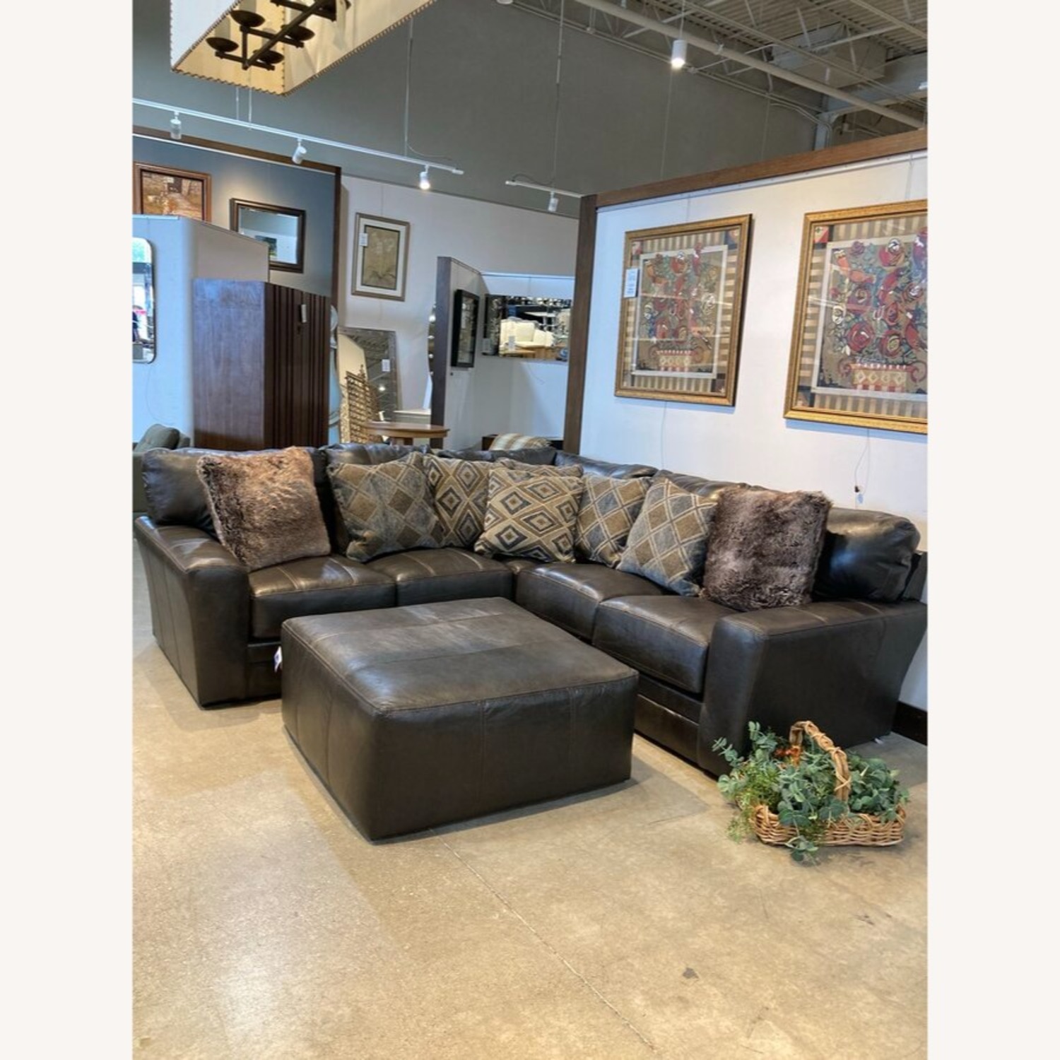 Italian Leather 2-Piece w Ottoman Sectional - image-2