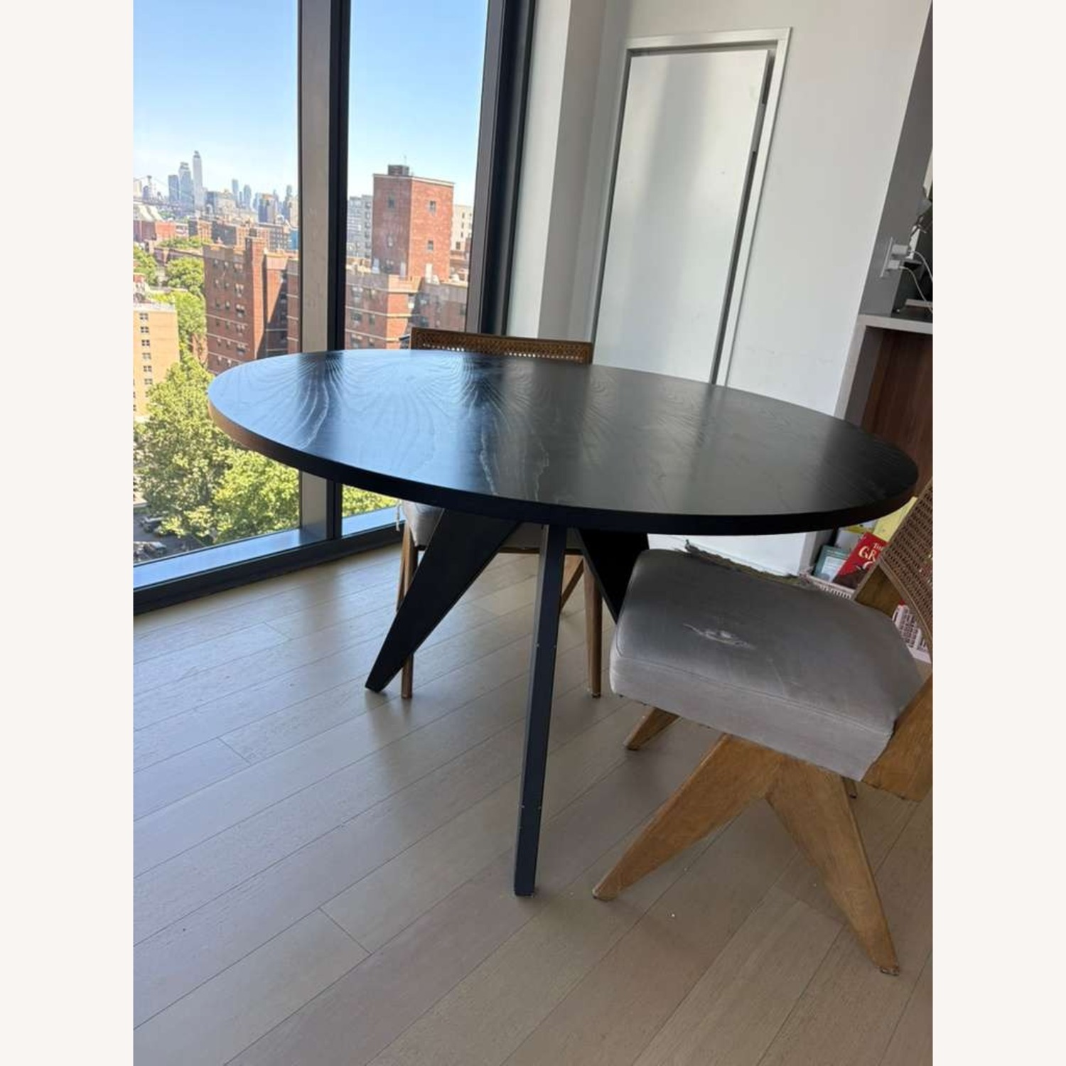 Gueridon Round Dining Table Black Wood - image-2