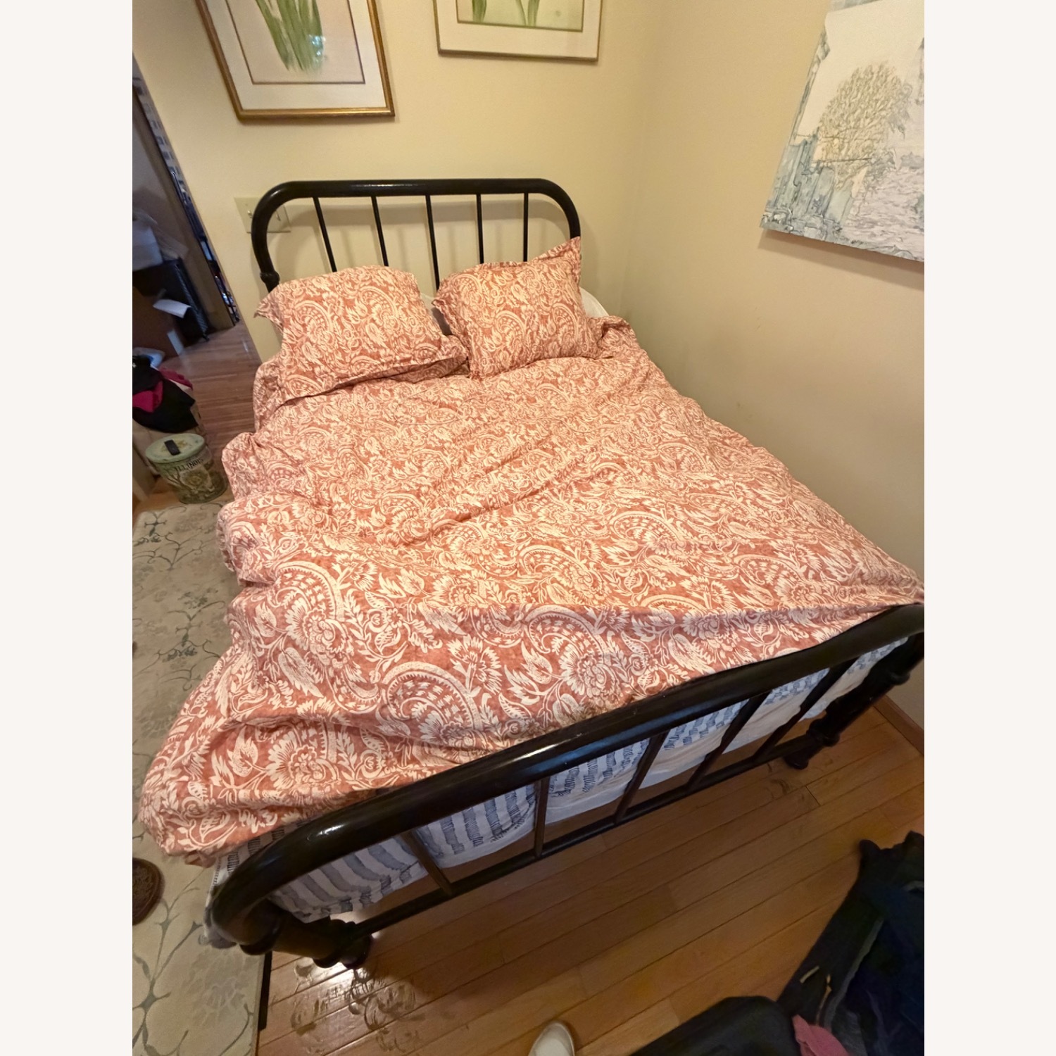 Vintage/Antique Finds Black Full Iron Bed - image-1