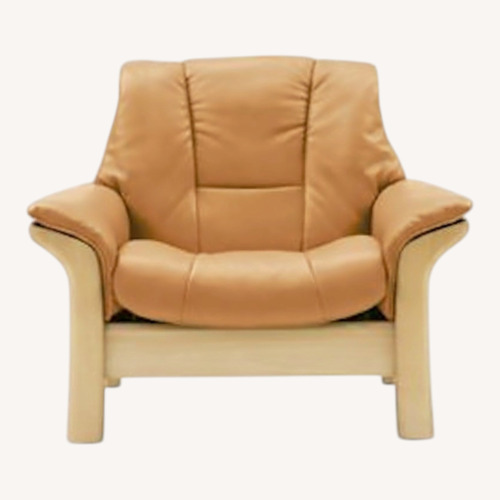 Used Ekornes Buckingham Lowback Light Brown Leather Recliner for sale on AptDeco