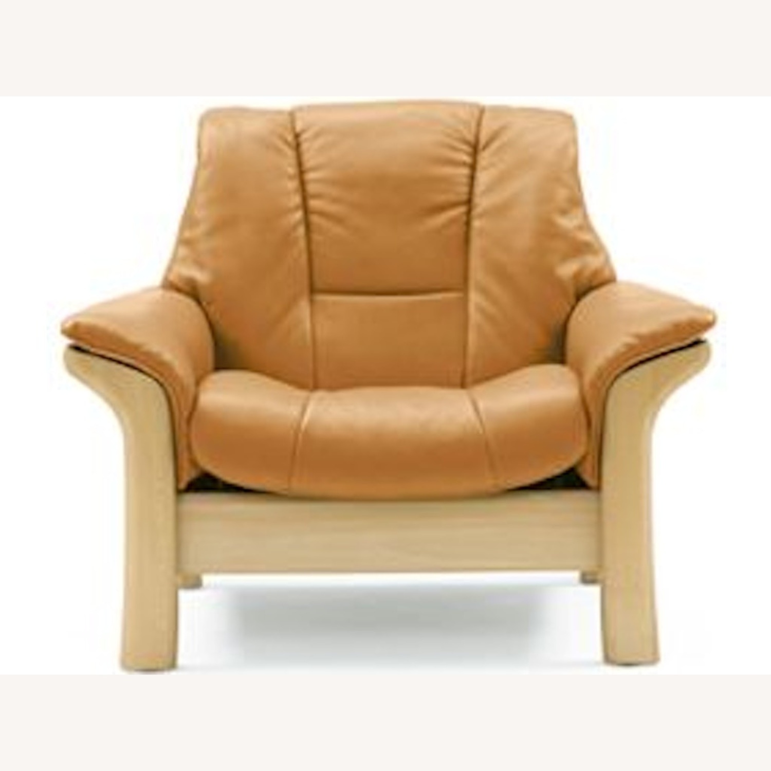 Ekornes Buckingham Lowback Light Brown Leather Recliner - image-13