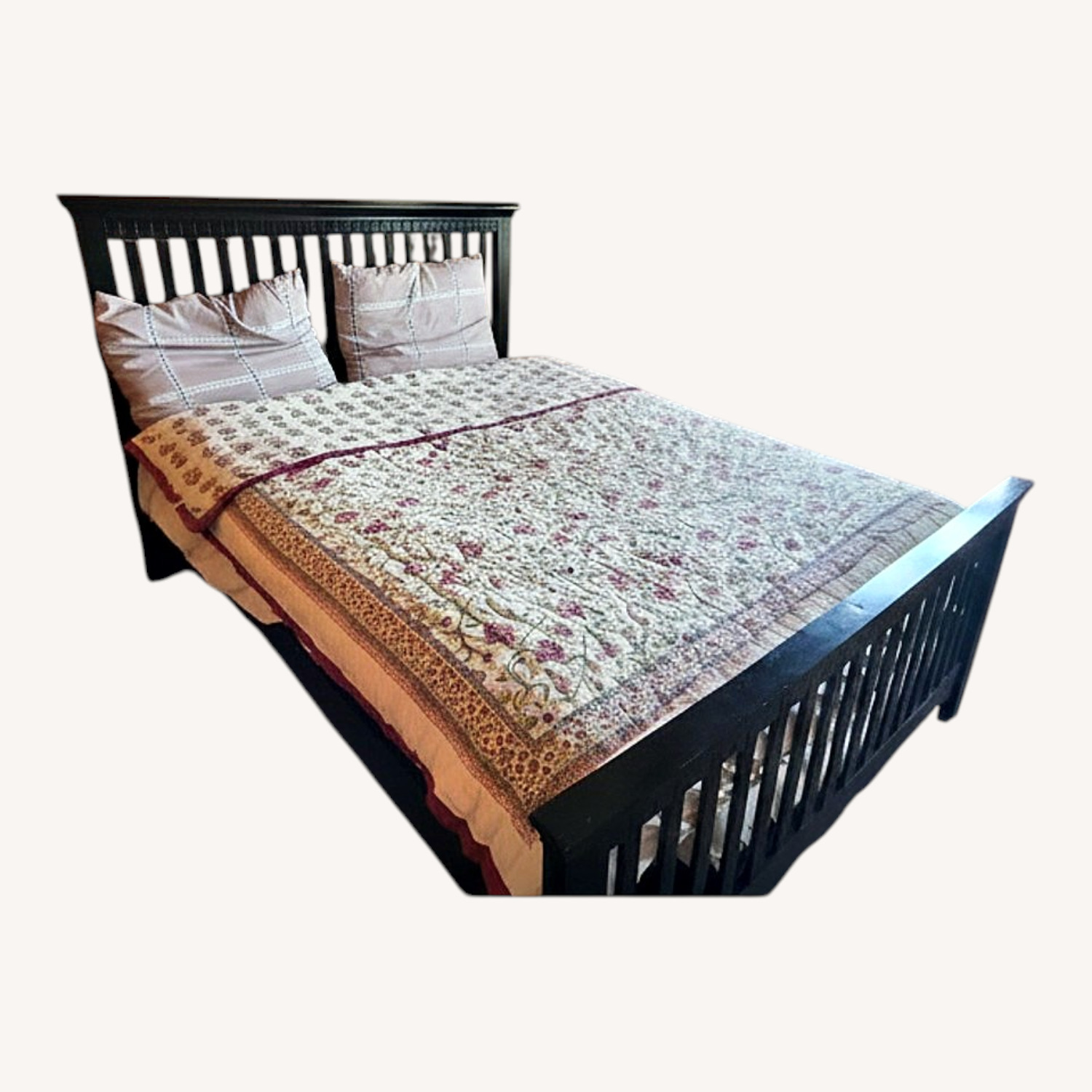 Full Bed With Trundle - image-0