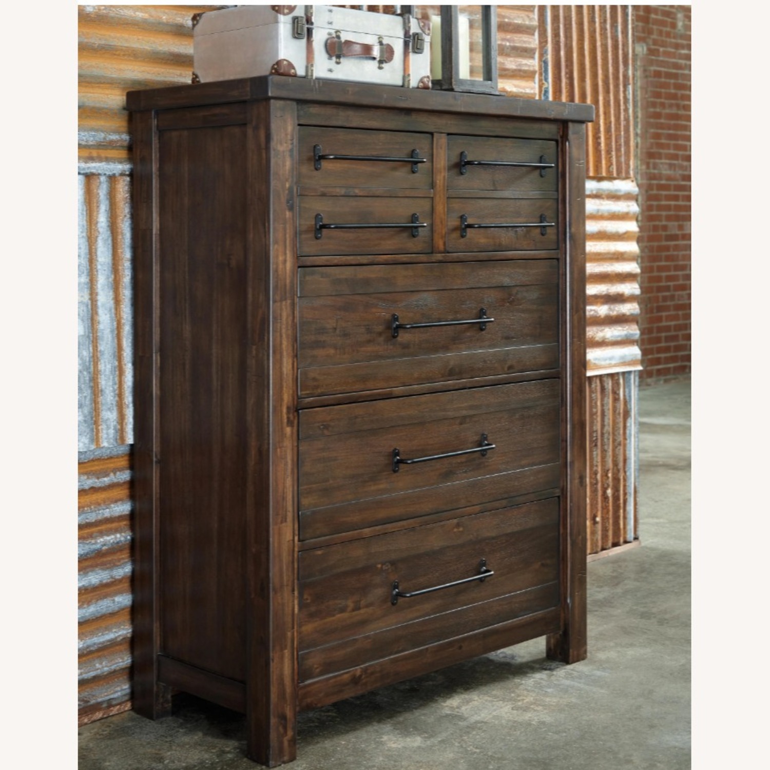 Ashley Furniture Starmore 5 Drawer Chest of Drawers - image-3