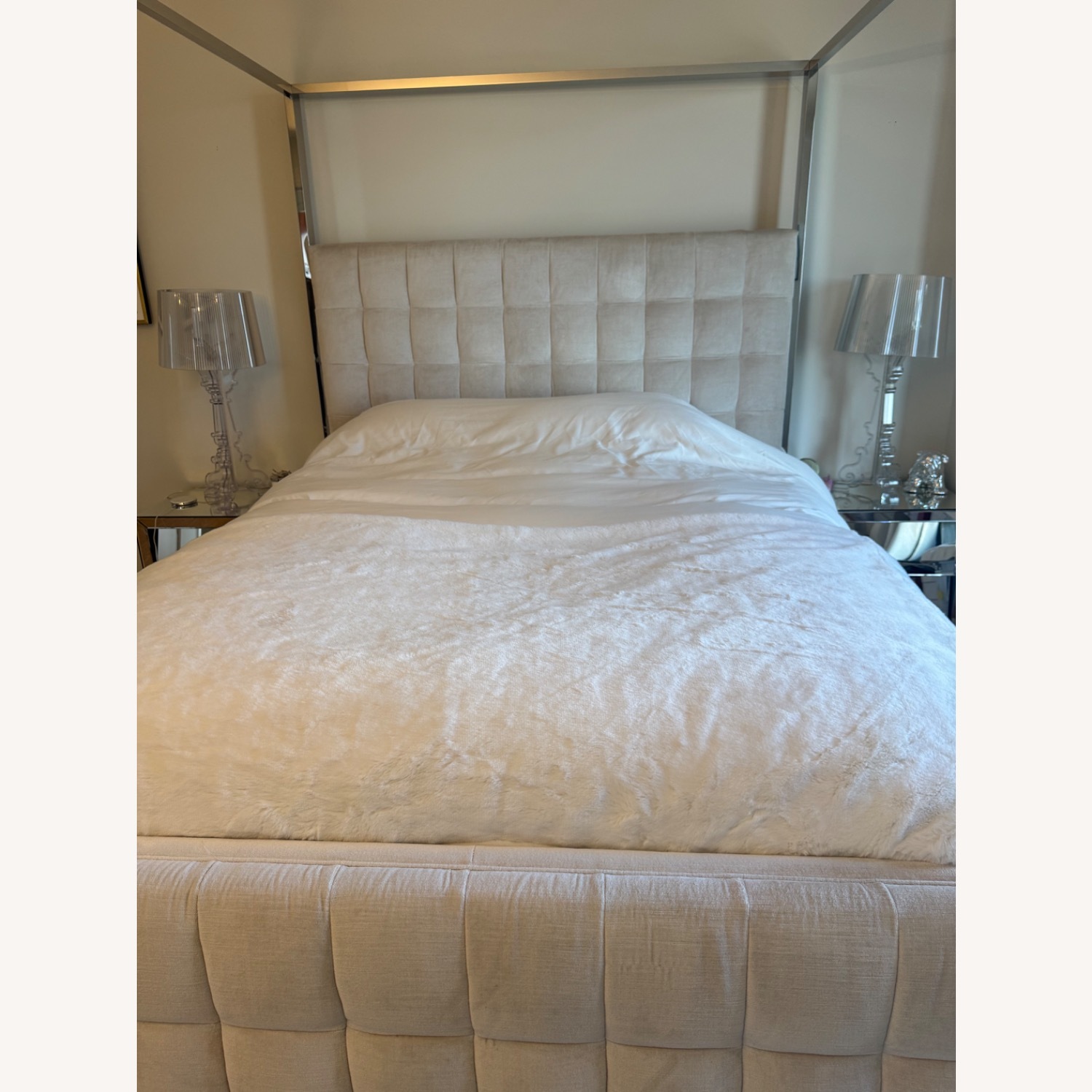 Safavieh White Queen Bed - image-3