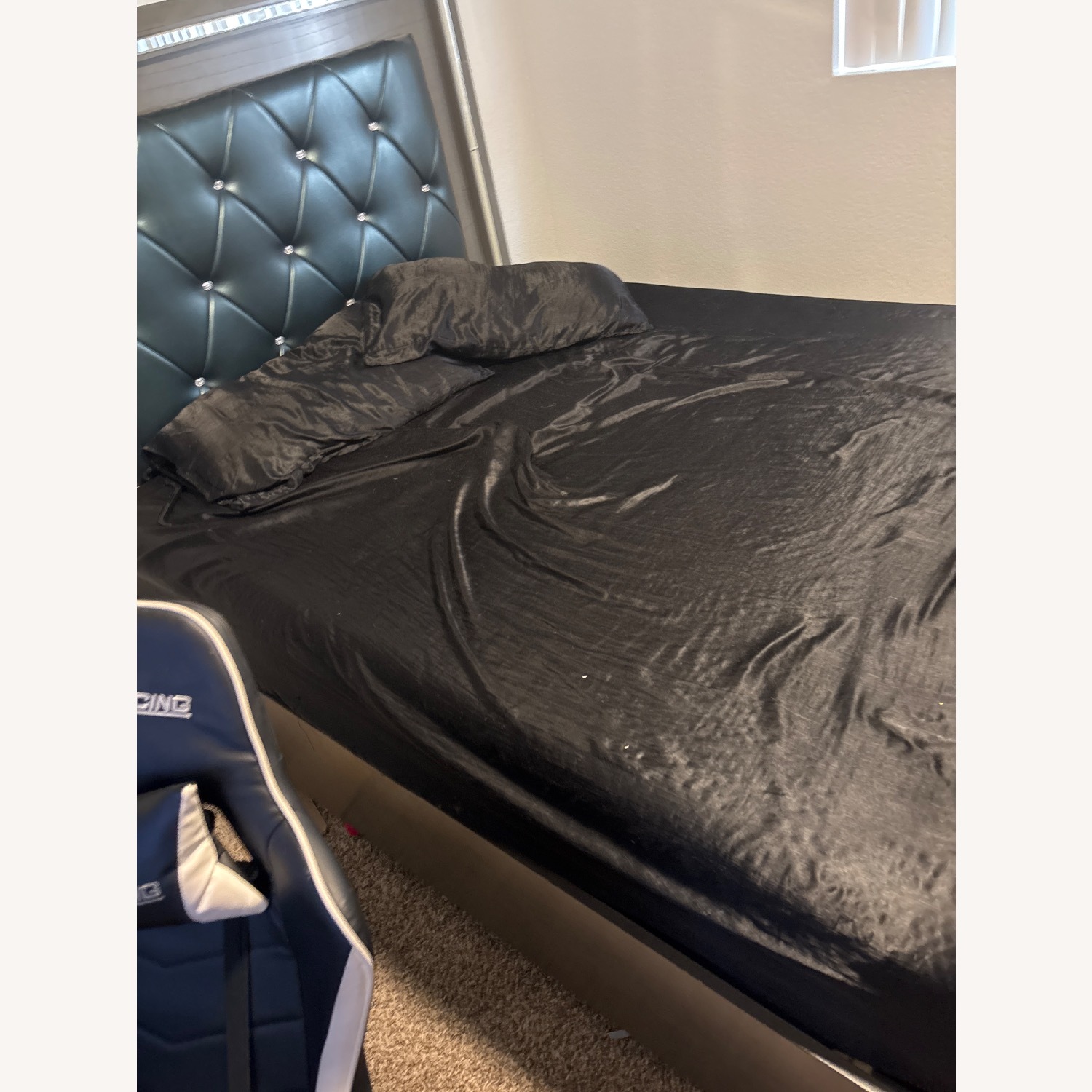 Light Gray Wood Queen Bed - image-3