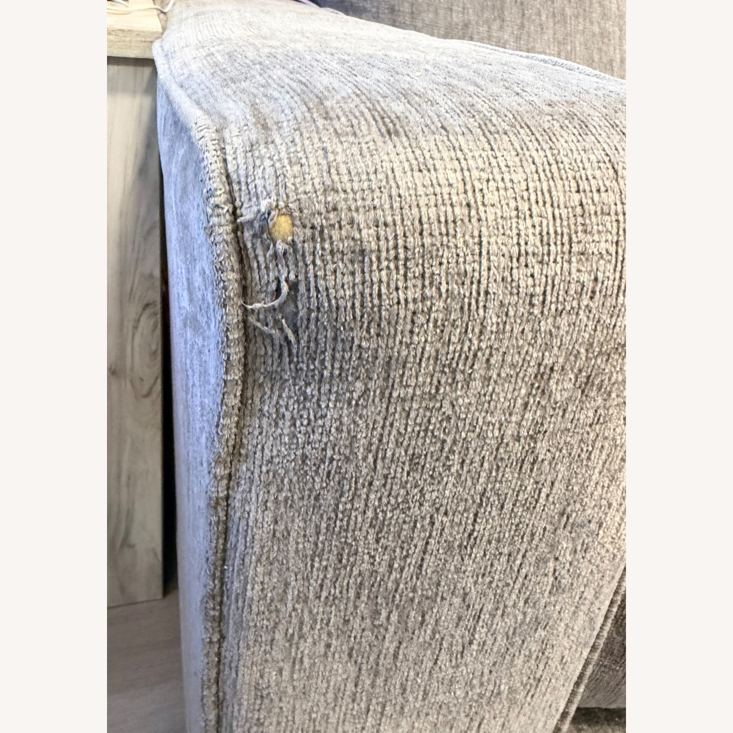 Altari 2-Piece Sleeper Sectional - image-3