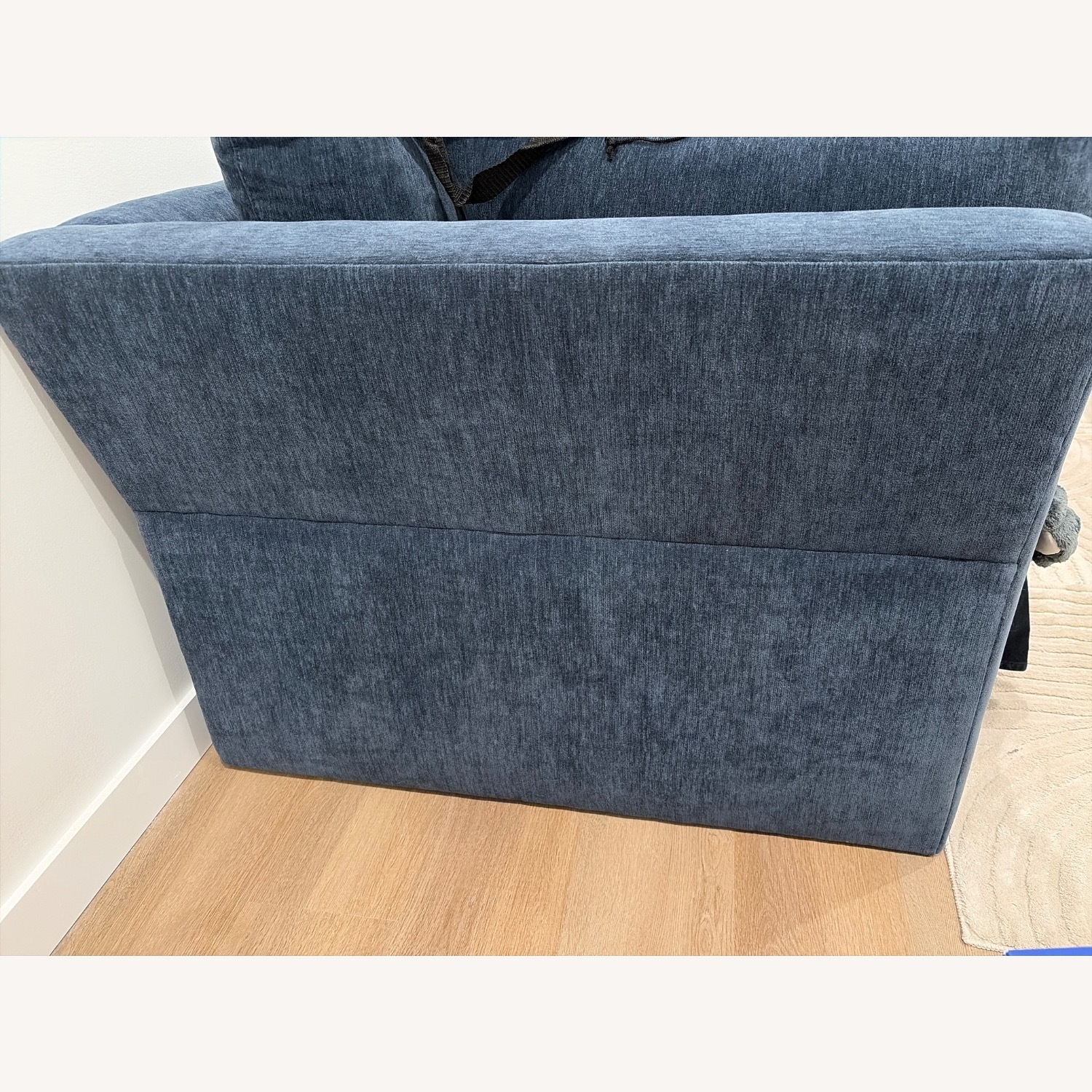 Mantle Woodbury Blue Sofa - image-3