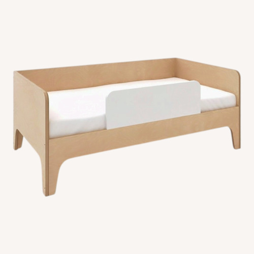 Used Oeuf Perch Toddler Bed/Daybed for sale on AptDeco