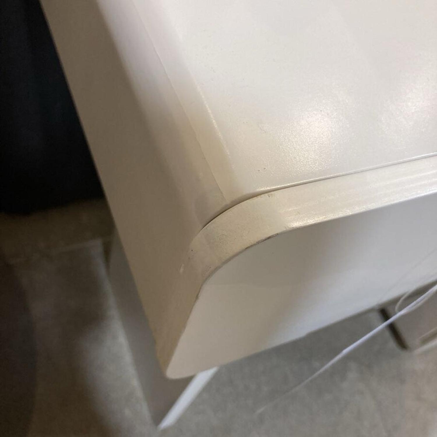 Modern Cliff Desk White - image-9