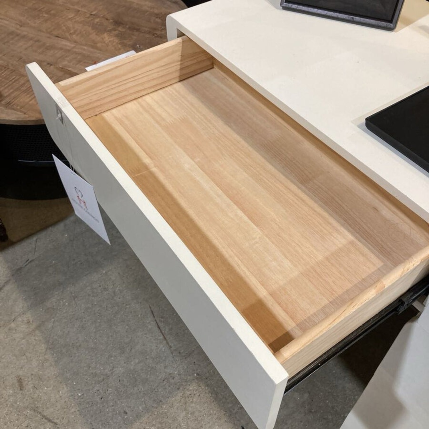 Modern Cliff Desk White - image-8