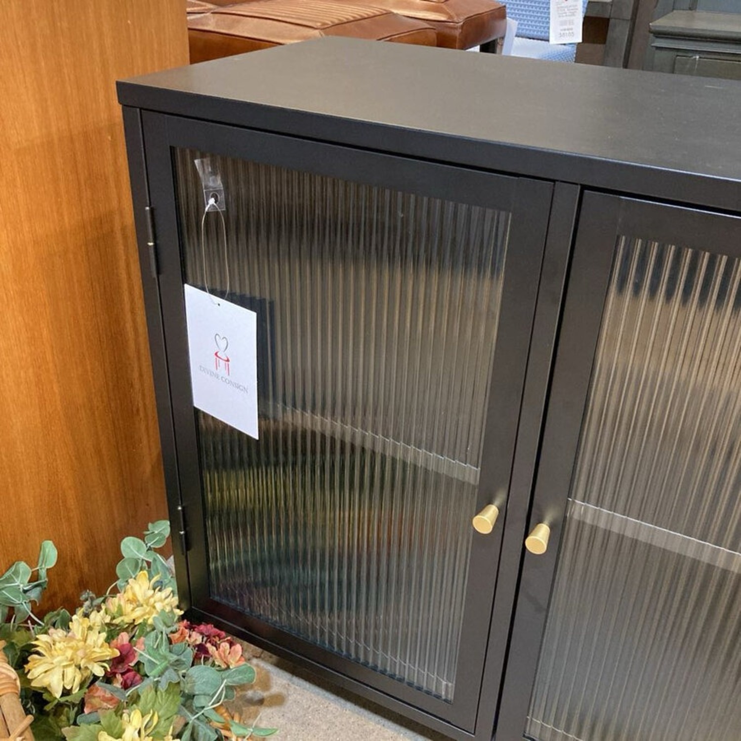 Metal w Ribbed Glass Doors & Brass Cabinet - image-4