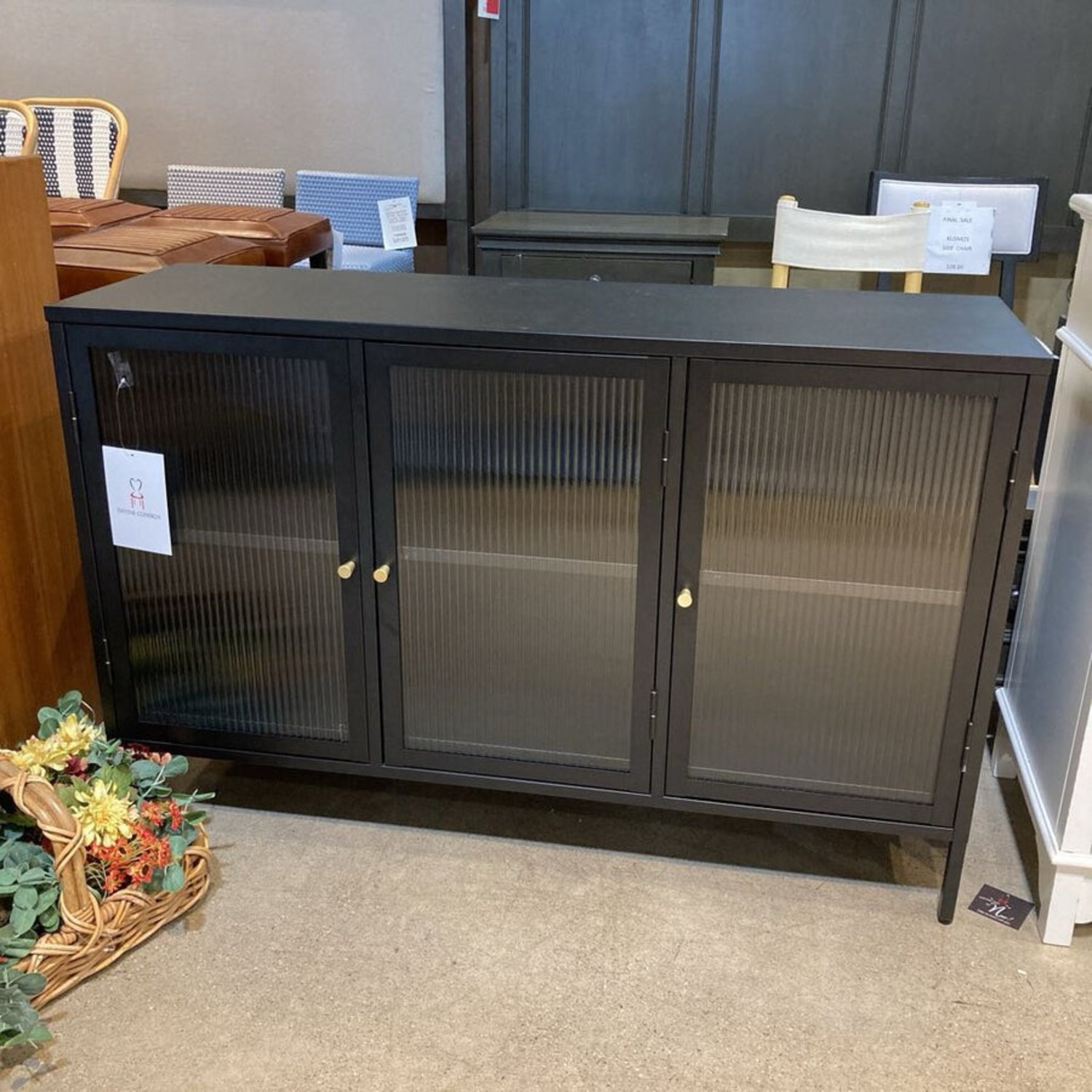 Metal w Ribbed Glass Doors & Brass Cabinet - image-3