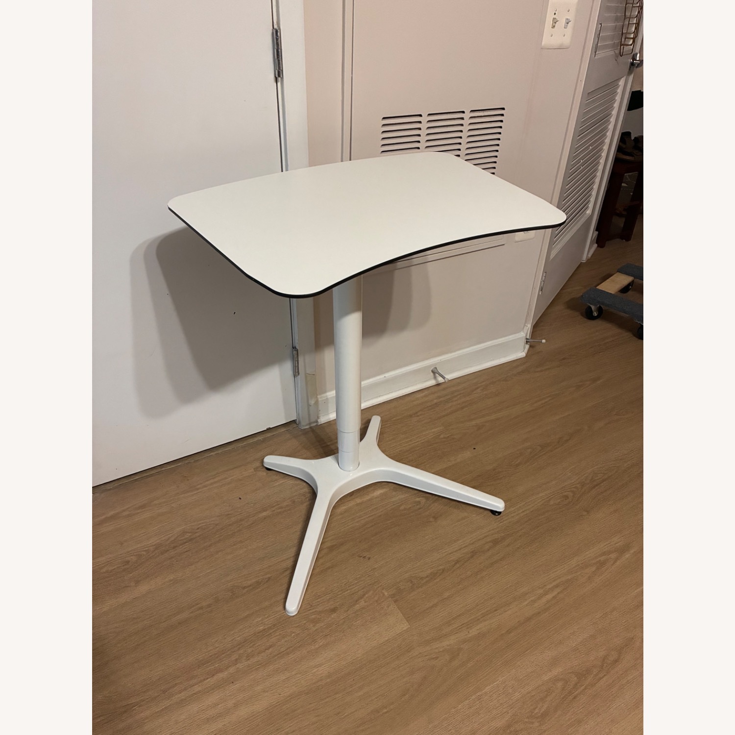 White Desk - image-2