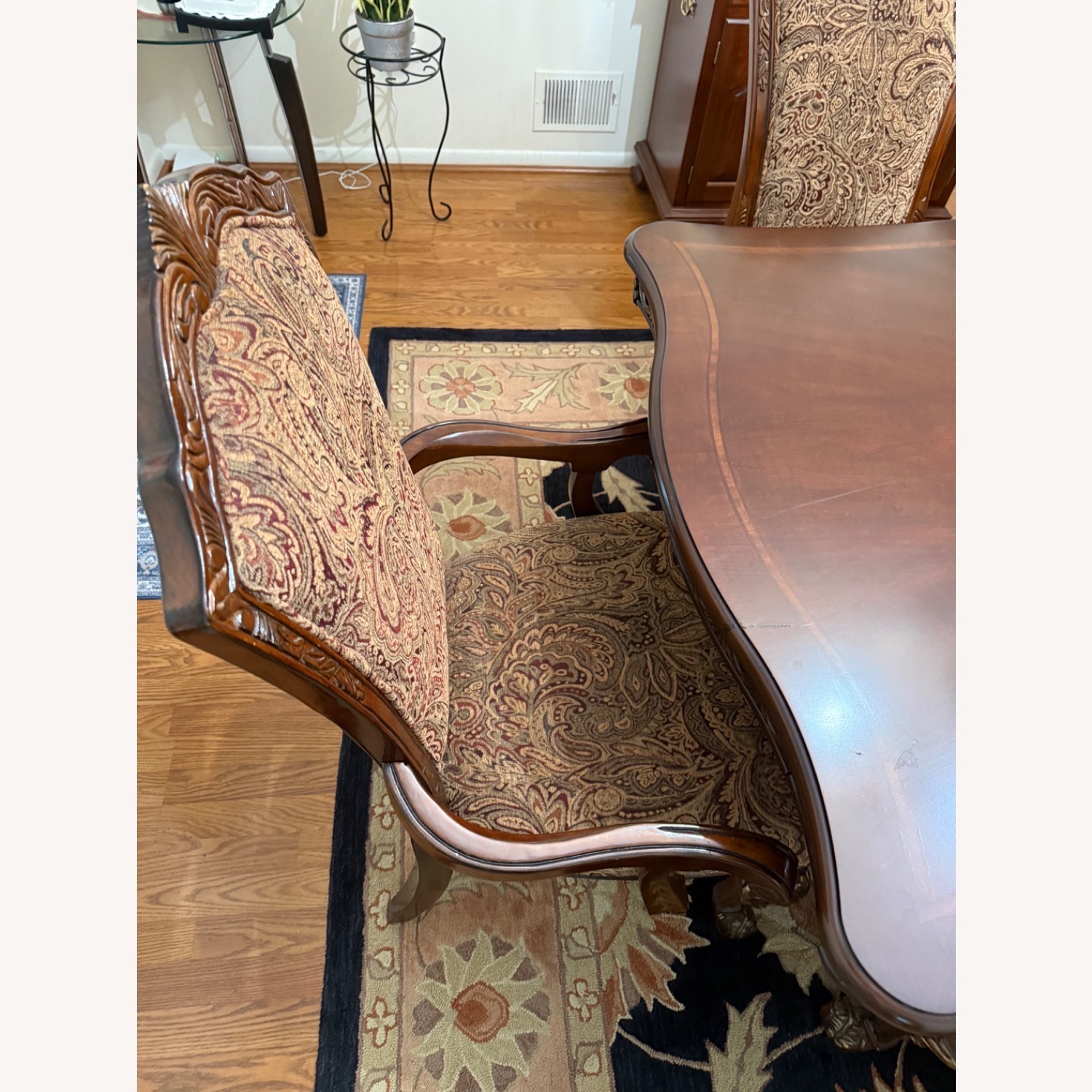 Traditional Style Dining Table Set with 8 Chairs - image-3