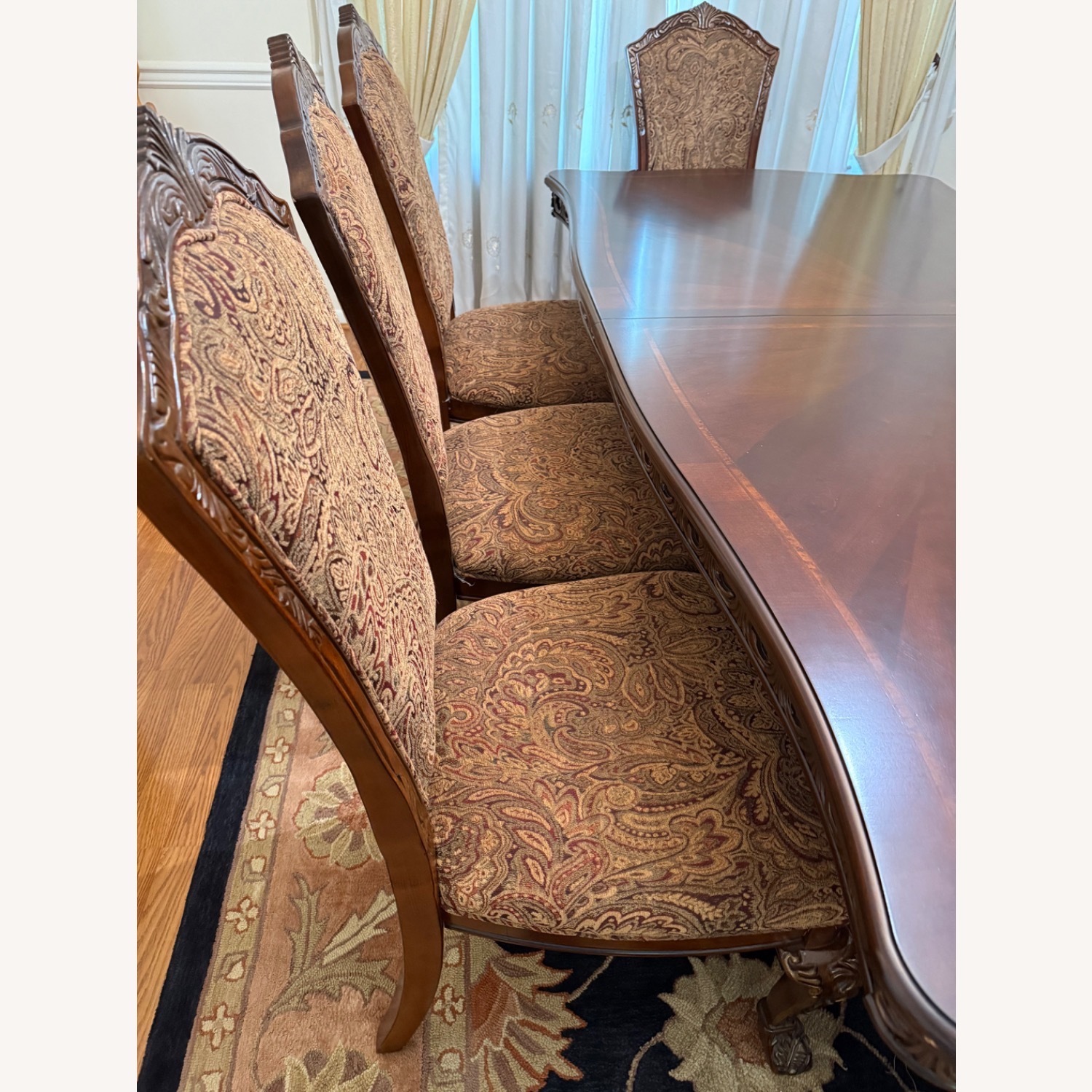 Traditional Style Dining Table Set with 8 Chairs - image-4