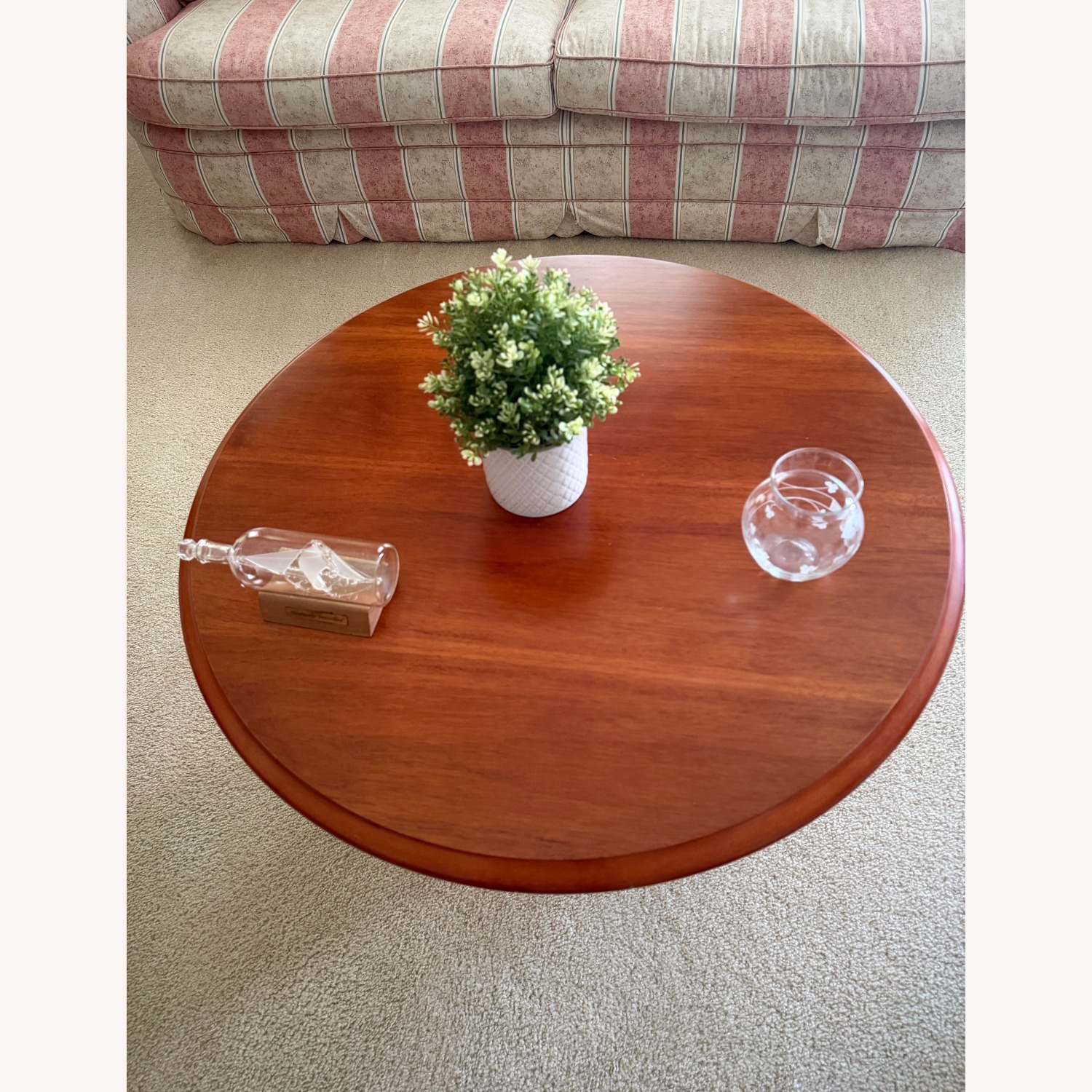 Solid Wood Round Pedestal Table - image-2