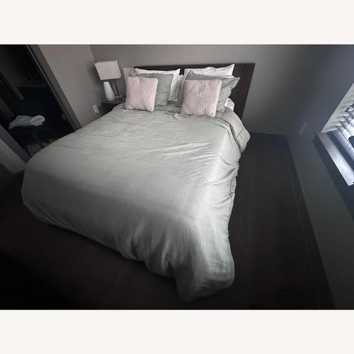 Used Bedroom Dark Wood for sale on AptDeco