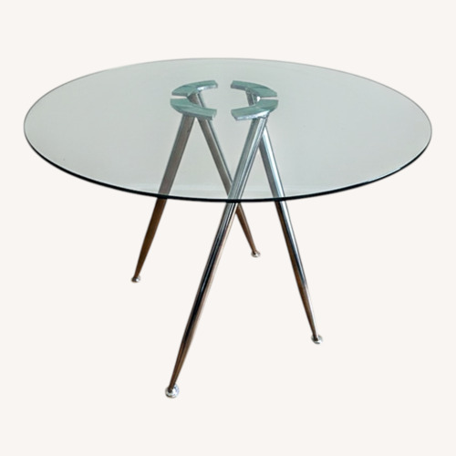 Used Transparent Glass Coffee Table for sale on AptDeco