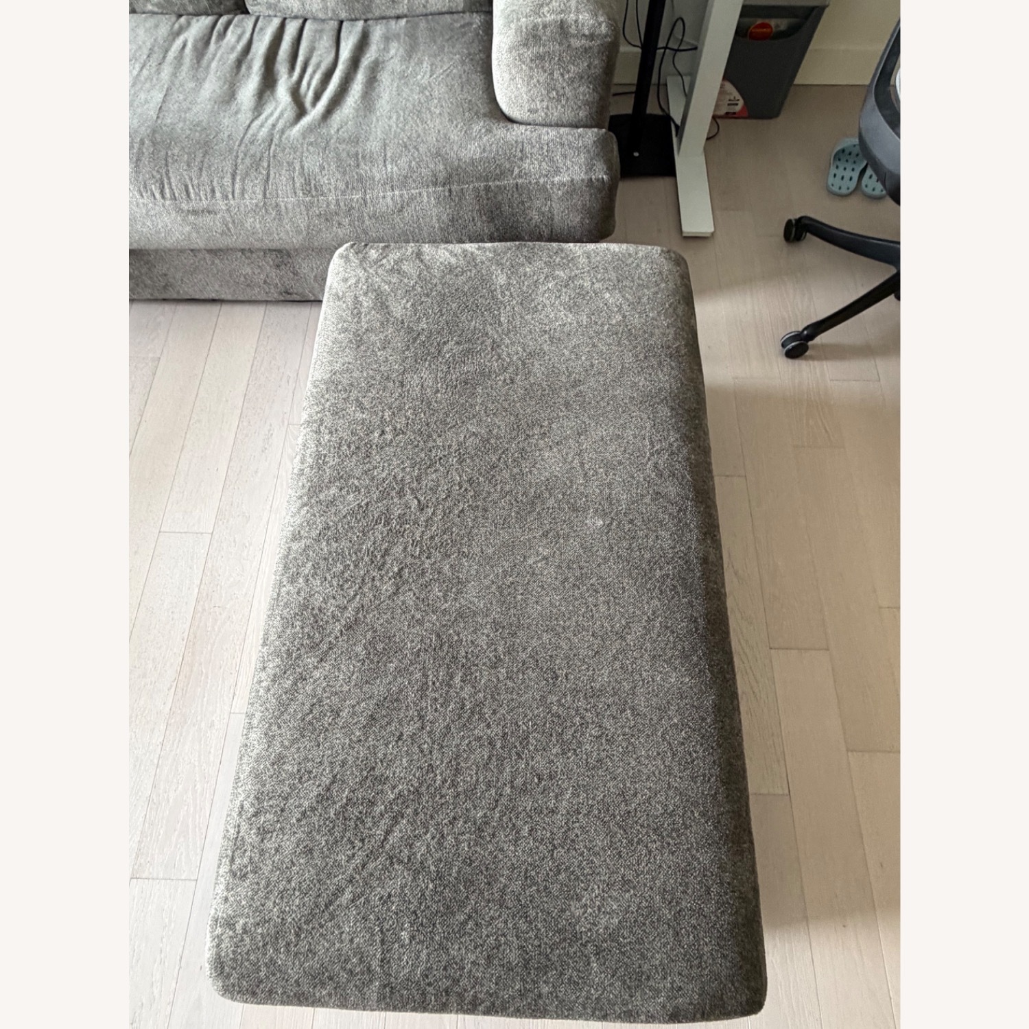 Ashley Furniture Soletren Chair & Half + Ottoman - image-4