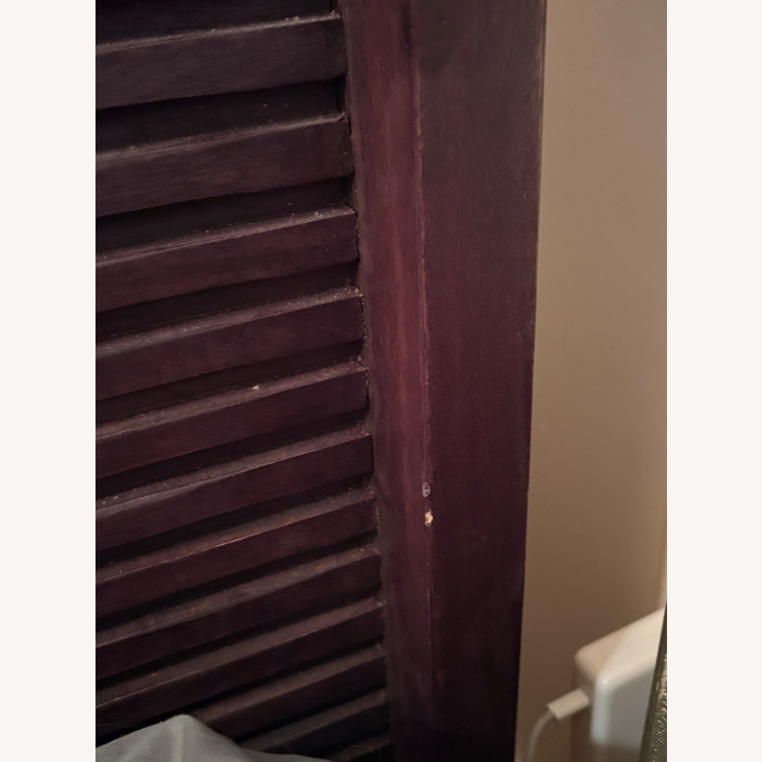 Moe's Home Paloma Queen Bed Frame - image-8