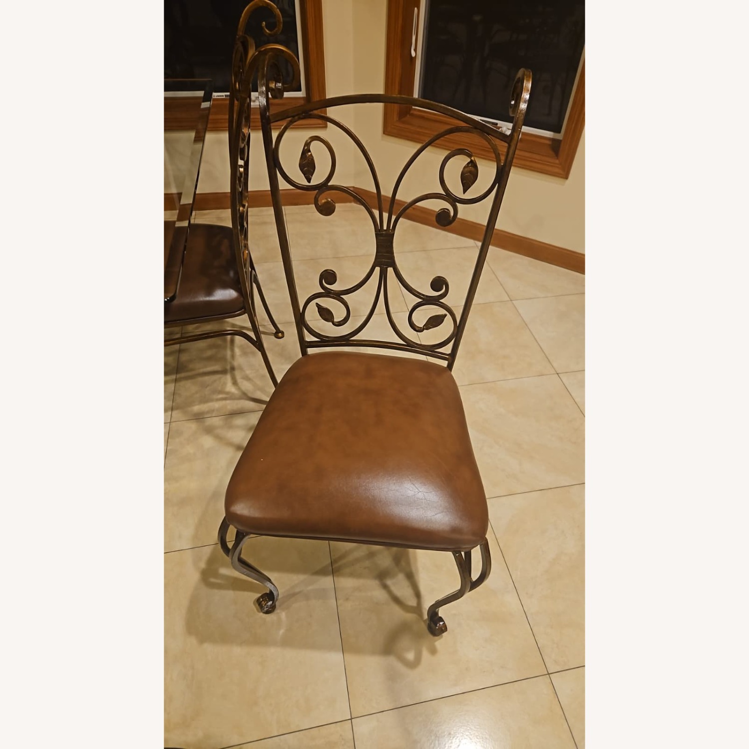 Contemporary Dining Set - image-4