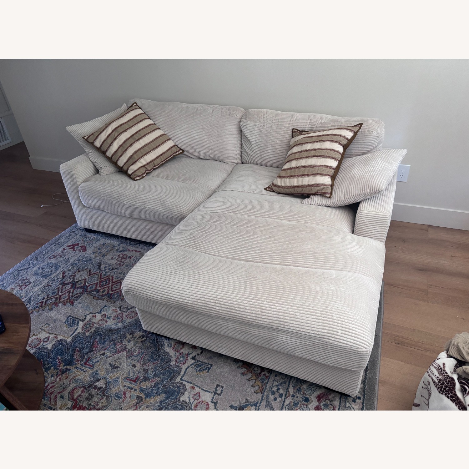 Aspen Home White Fabric 2 Piece Sectional - image-2