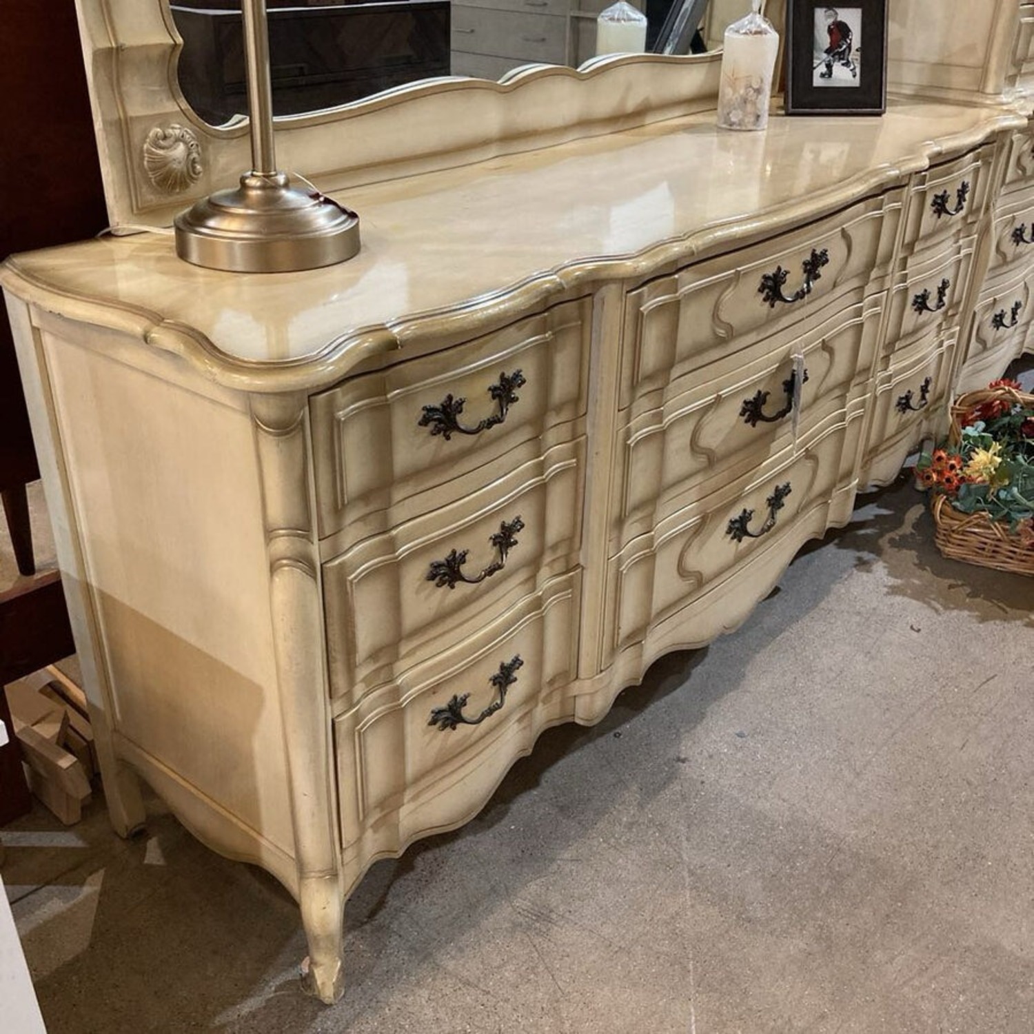 Dauphine French 9-Drawer w Mirror Dresser - image-4