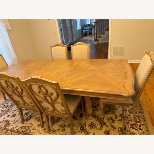 Used Light Brown Wood Dining Sets for sale on AptDeco