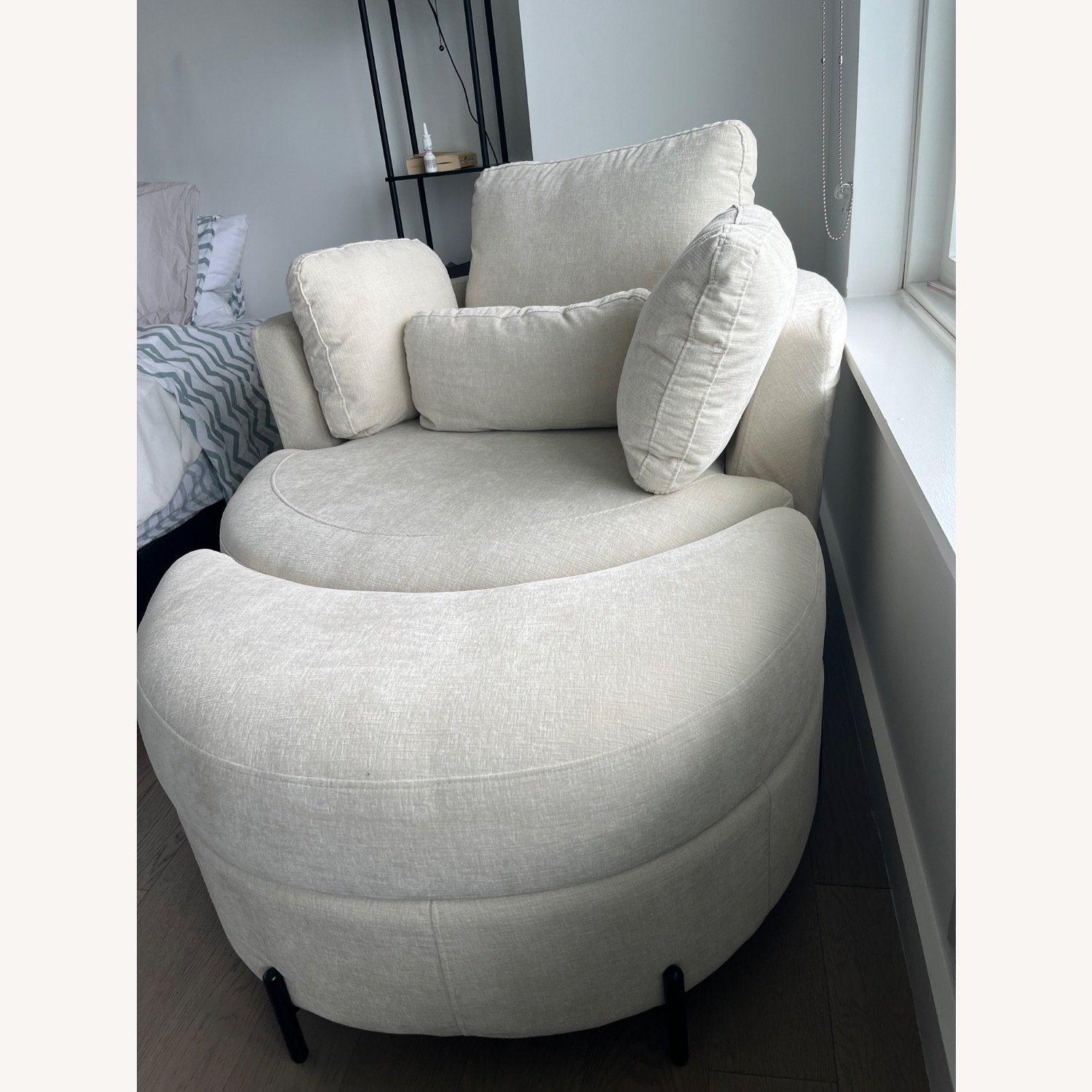 Wayfair Fabric Kavonta Upholstered Swivel Barrel Chair with Ottoman - image-3